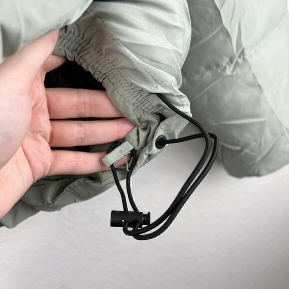 NWT Polu Cropped Puffer Jacket Oversized Full Zip Puffy Quilted Pockets Large - Picture 5 of 8